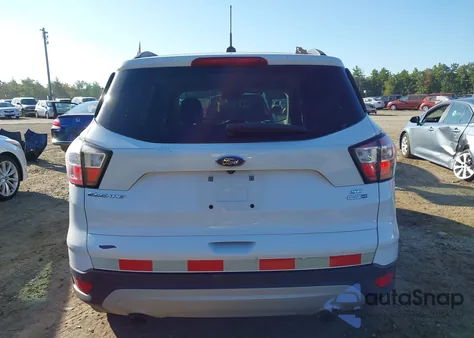 2018 Ford Escape Se z USA, uszkodzony, nr VIN 1FMCU9GD4JUB16483